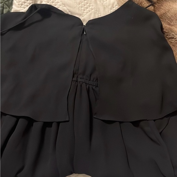 Express Romper - Picture 2 of 4